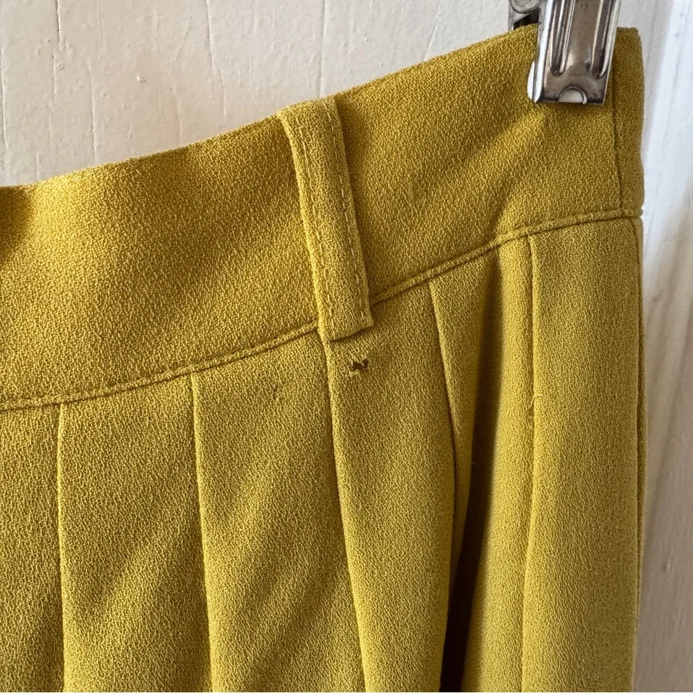 Escada Vintage Yellow Pleated Wool Pants - Picture 4 of 7